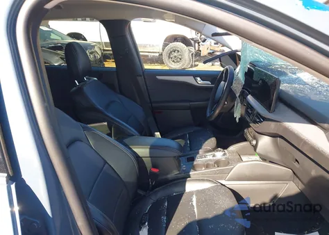 2025 Ford Escape Platinum from USA, damaged, VIN 1FMCU9JZ3SUB08221